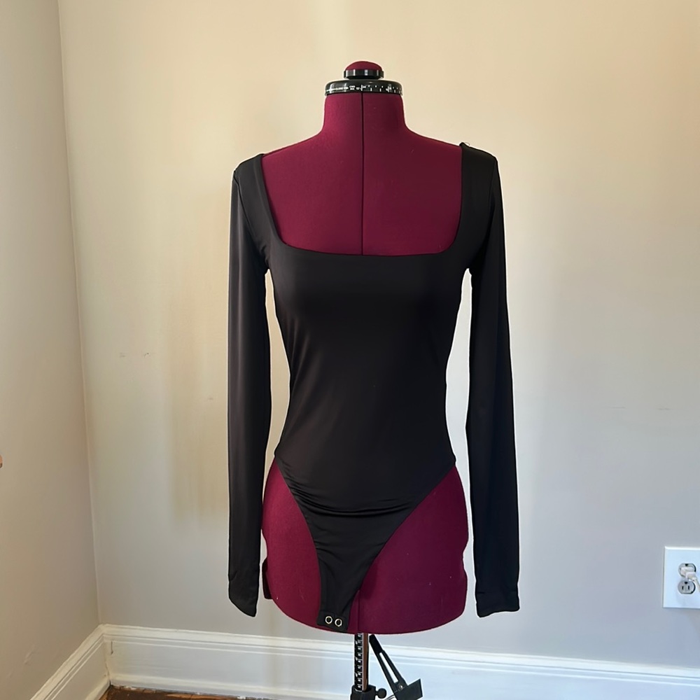 Square neck body suit